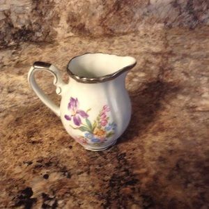 GNAFine Porcelain Creamer Floral